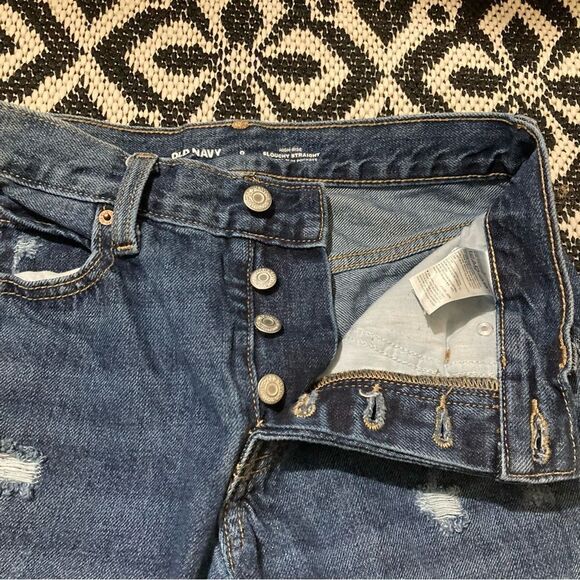 Old Navy High Rise Slouchy Straight distressed jeans size 0 medium wash button - Picture 3 of 10